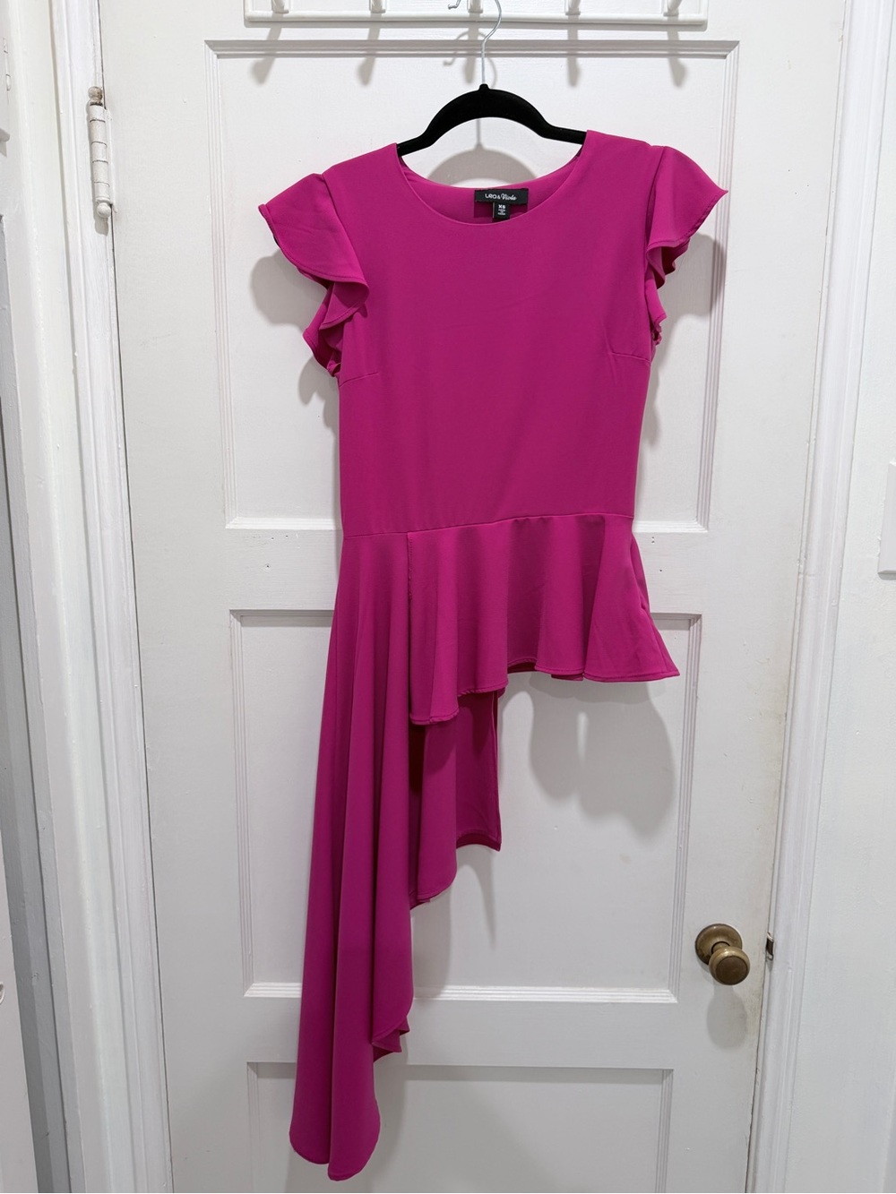 Lea & Viola Fuchsia Asymmetric Peplum Shirt size XS